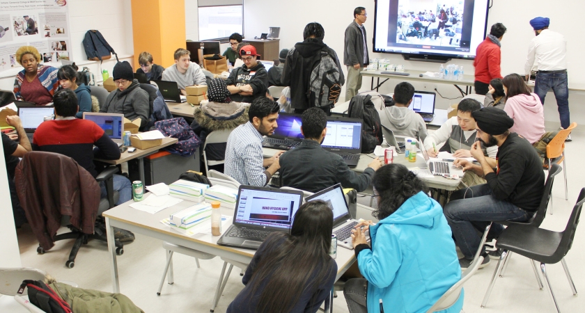 Hackathon challenges students to create healthcare apps